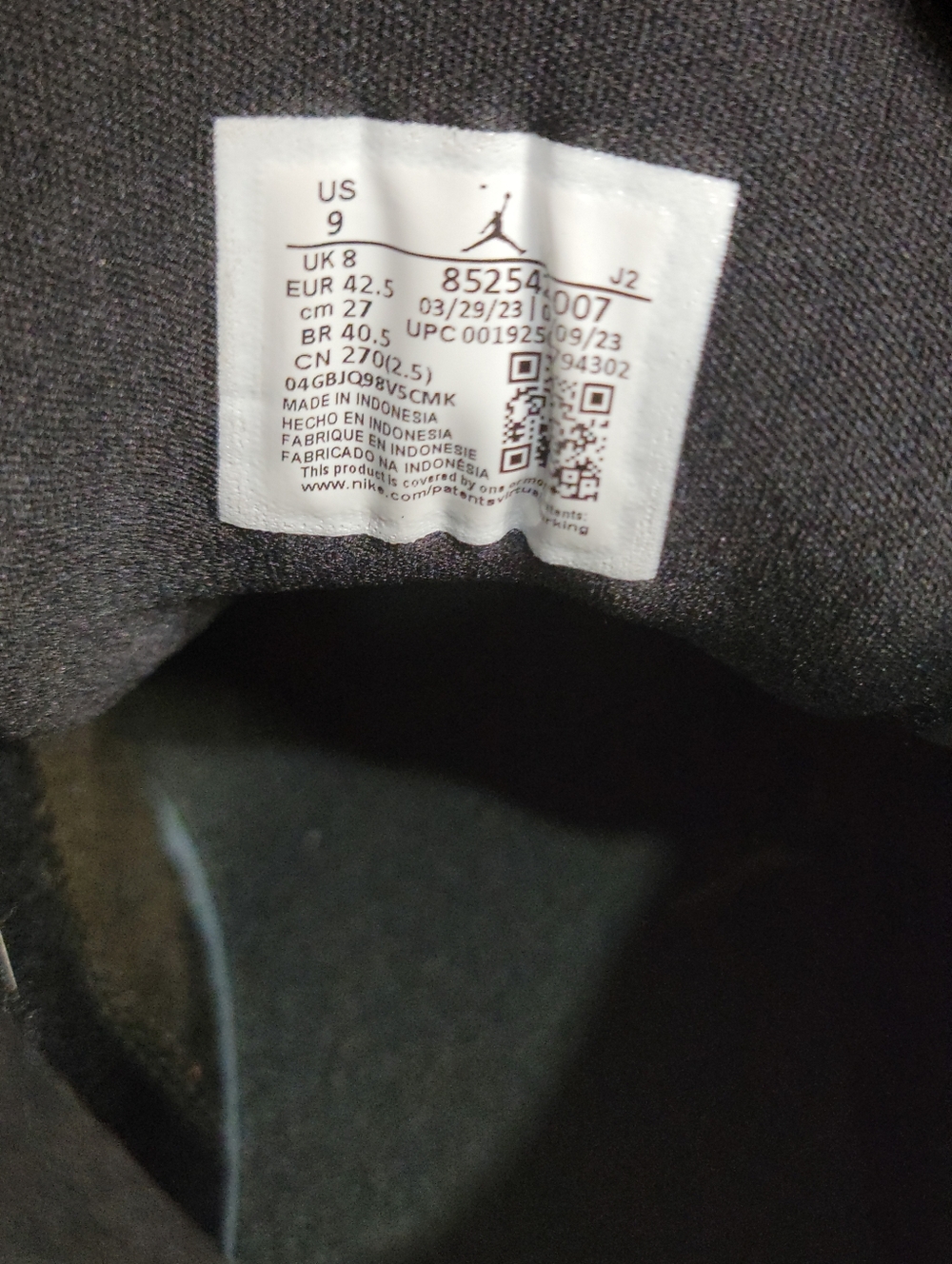 Nike Air Jordan 1 Mid SE "Patent Black White Gold" Mens 9 Ships Today - Picture 10 of 16
